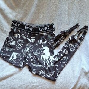 Black and White Graphic Leggings